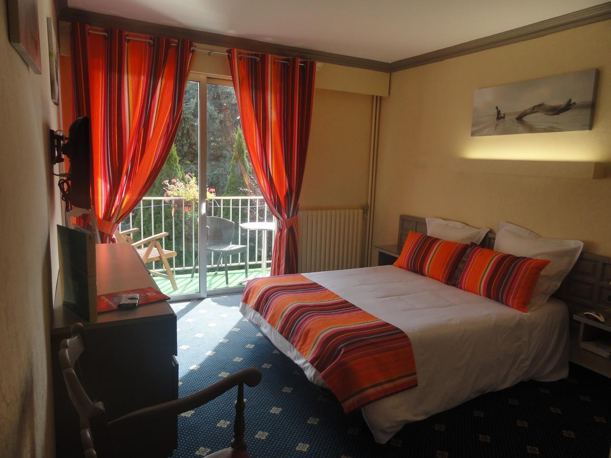 Le Jardin Hotel Saillagouse Ngoại thất bức ảnh