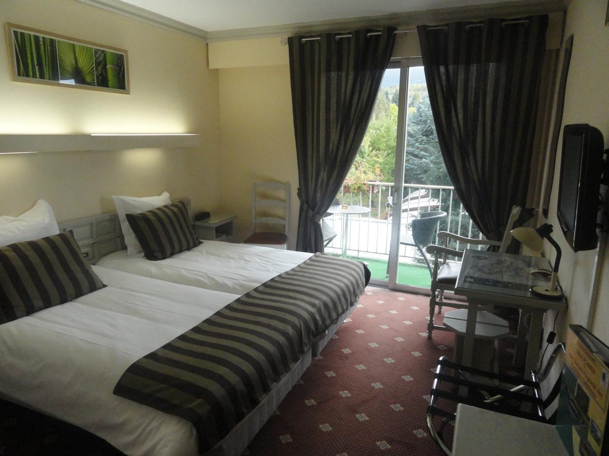Le Jardin Hotel Saillagouse Ngoại thất bức ảnh